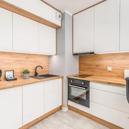 3l Kasprowicza 20ab - Darmowy Basen, Sauna, Silownia, Jacuzzi, Bawialnia